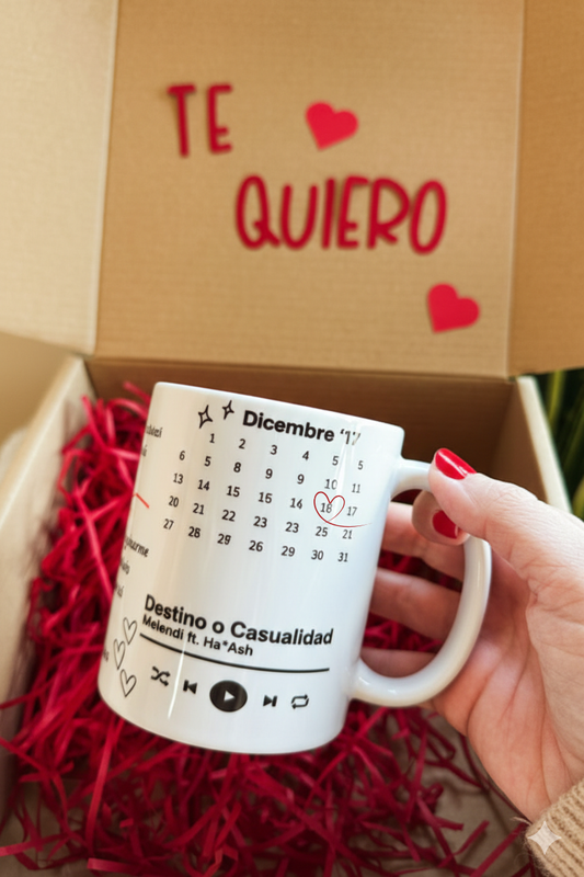 Taza con fecha especial y canción